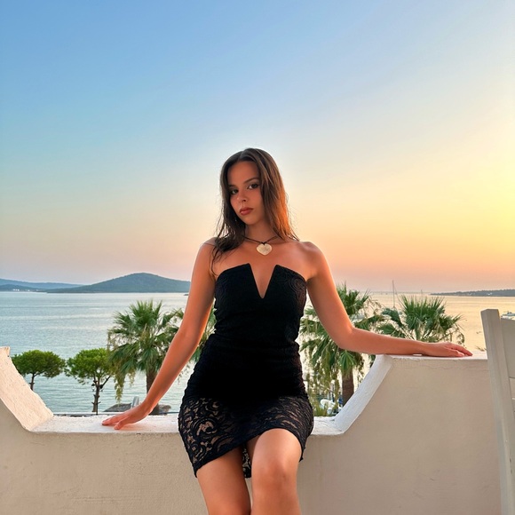 Meet your Posher, Rachel - Picture 5 of 6